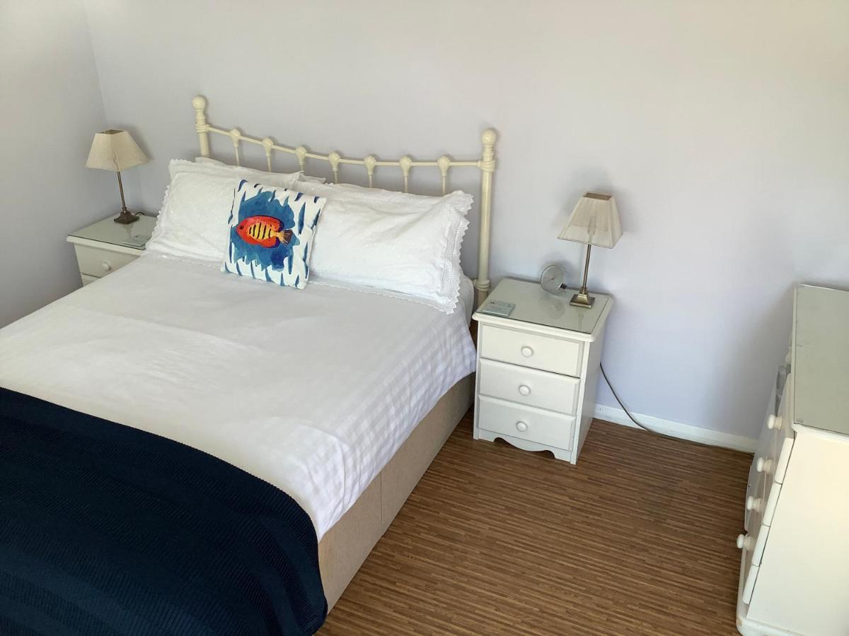 The Coast Yard B & B Chalet Hotel Selsey Bagian luar foto