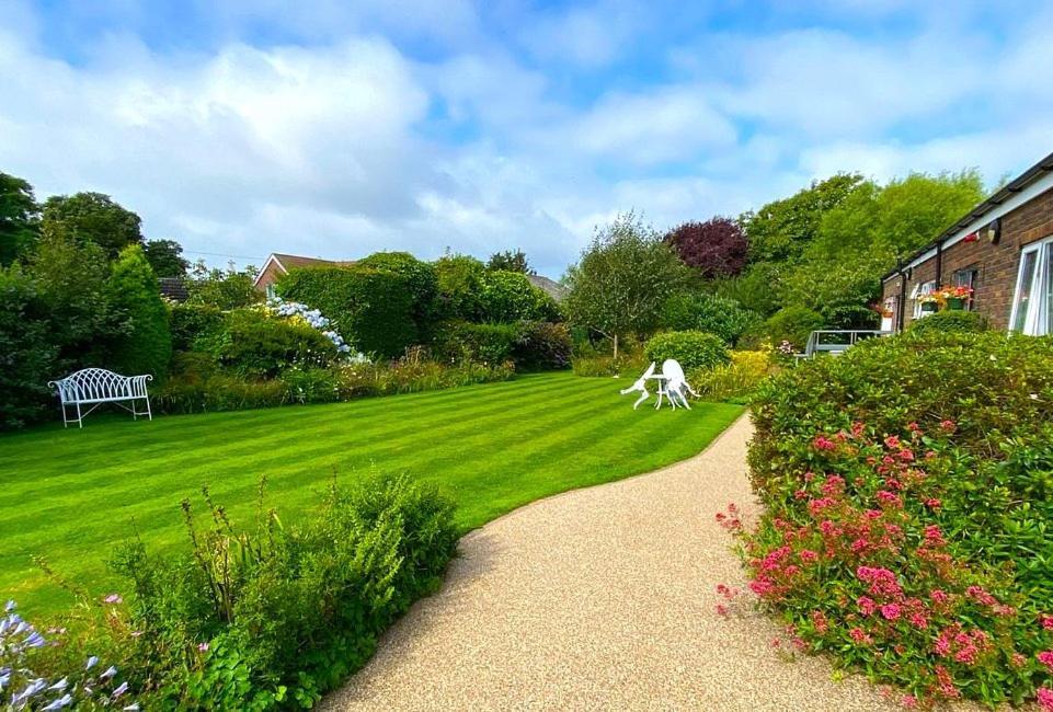 The Coast Yard B & B Chalet Hotel Selsey Bagian luar foto