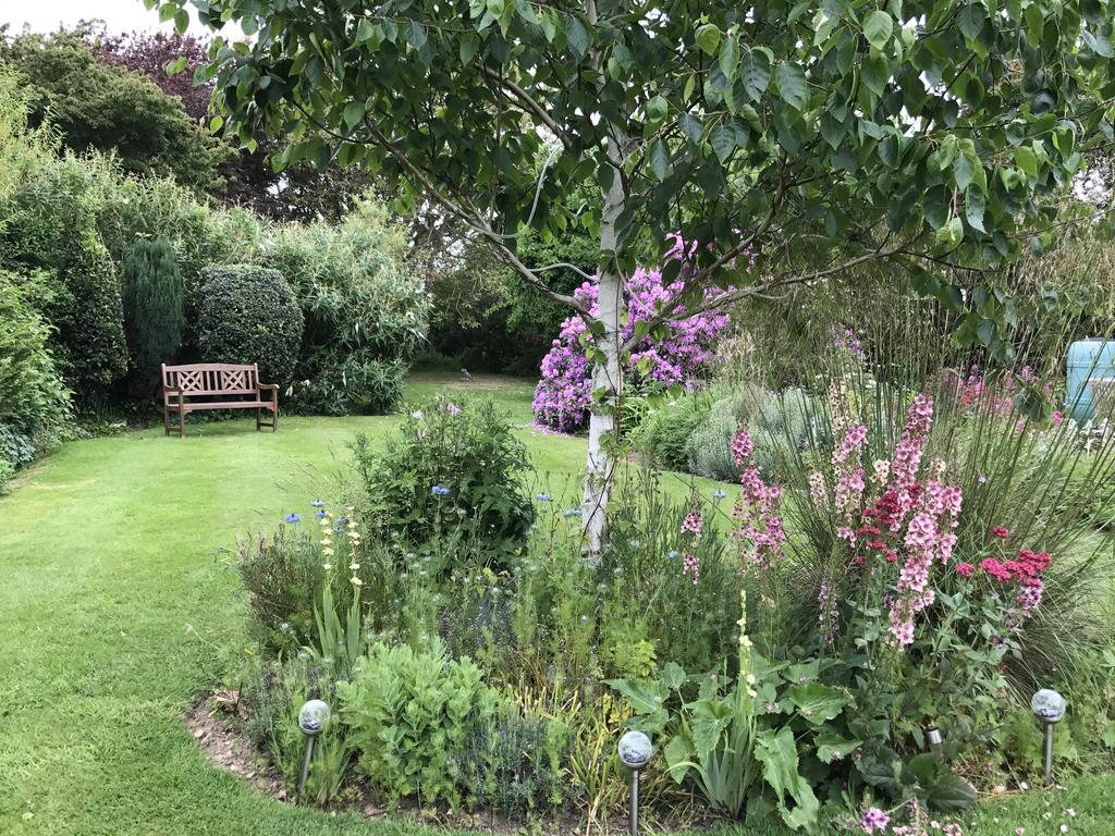 The Coast Yard B & B Chalet Hotel Selsey Bagian luar foto