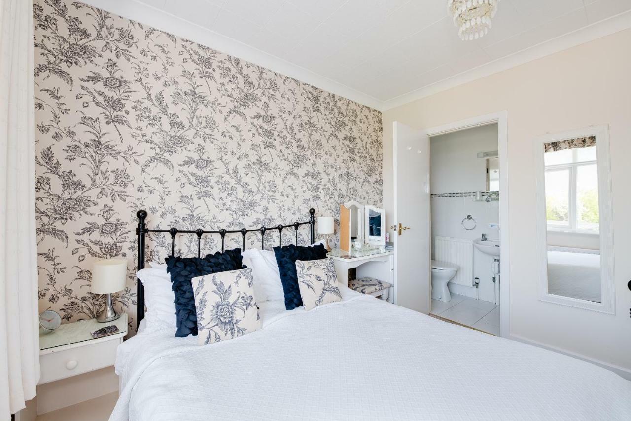The Coast Yard B & B Chalet Hotel Selsey Bagian luar foto